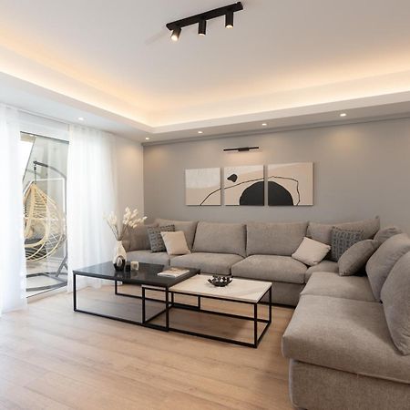 Luxury 4 Bedrooms Apartment Near Flisvos Marina Pireo Esterno foto