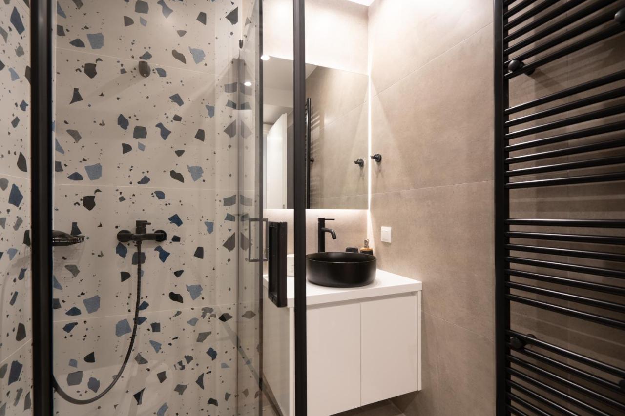 Luxury 4 Bedrooms Apartment Near Flisvos Marina Pireo Esterno foto