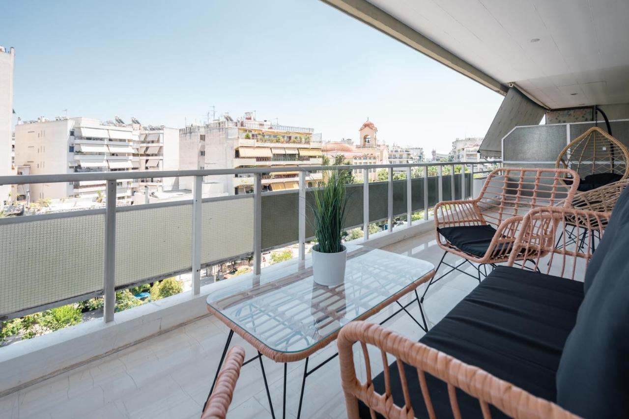 Luxury 4 Bedrooms Apartment Near Flisvos Marina Pireo Esterno foto