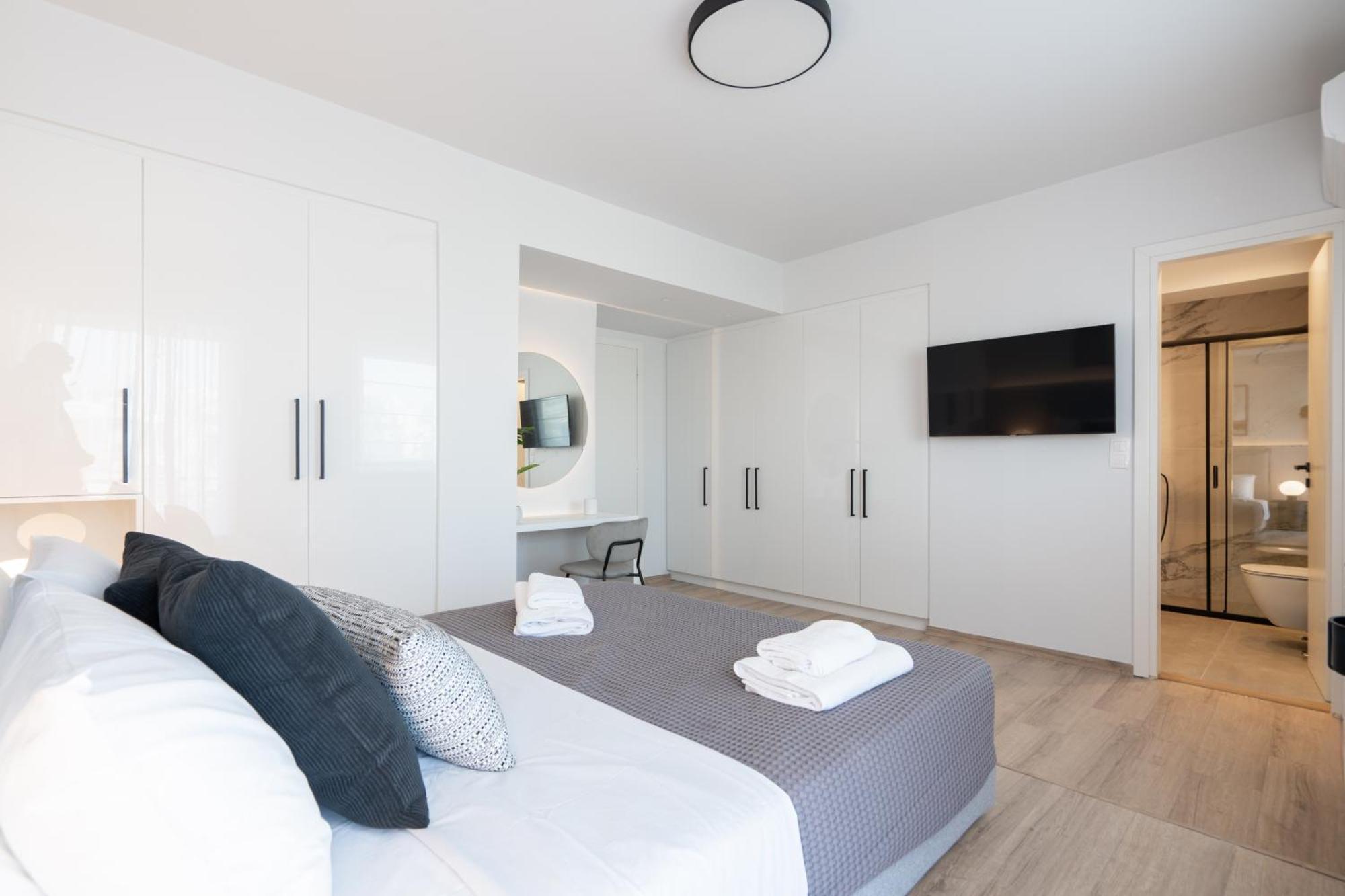 Luxury 4 Bedrooms Apartment Near Flisvos Marina Pireo Esterno foto
