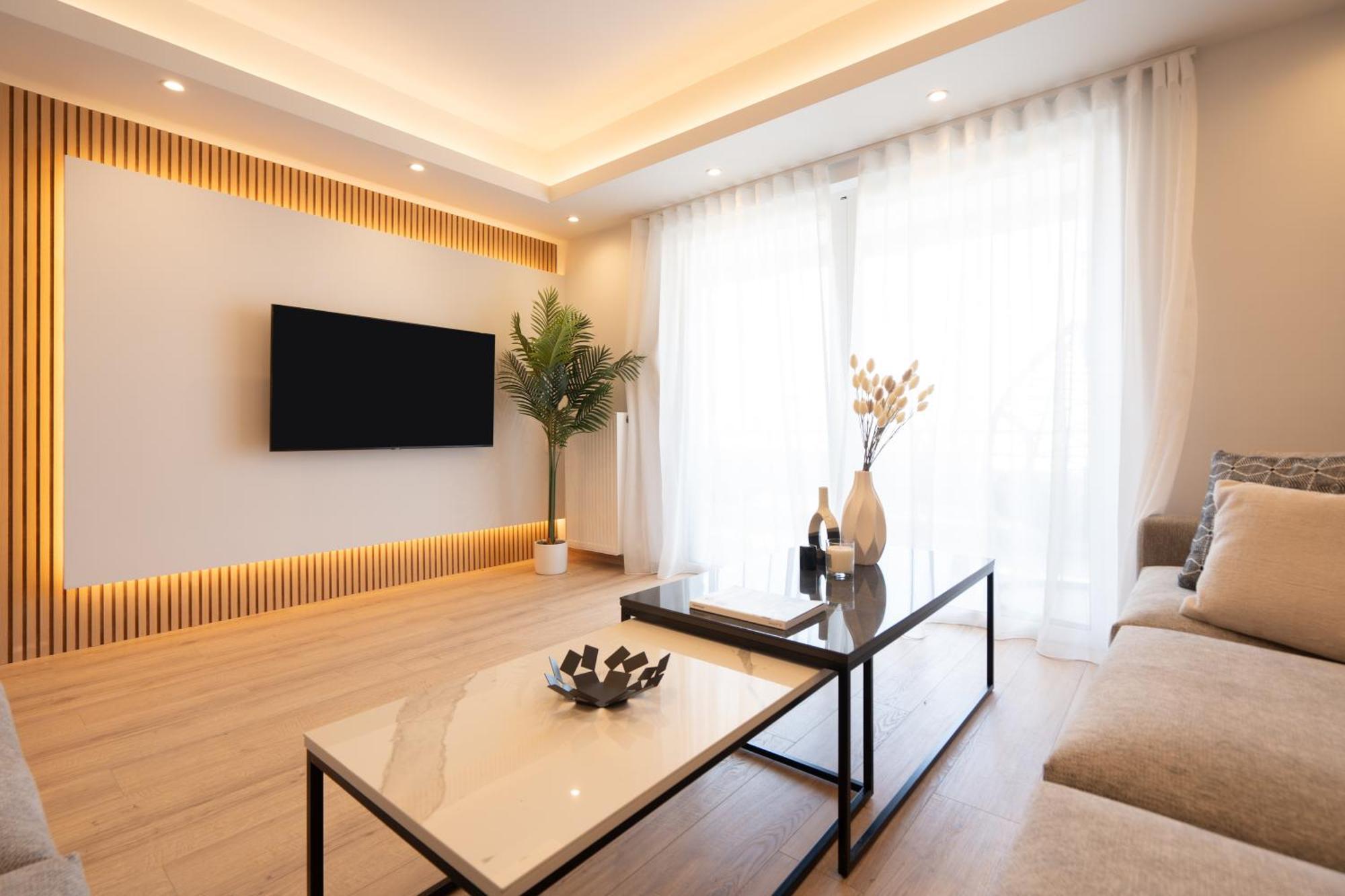 Luxury 4 Bedrooms Apartment Near Flisvos Marina Pireo Esterno foto