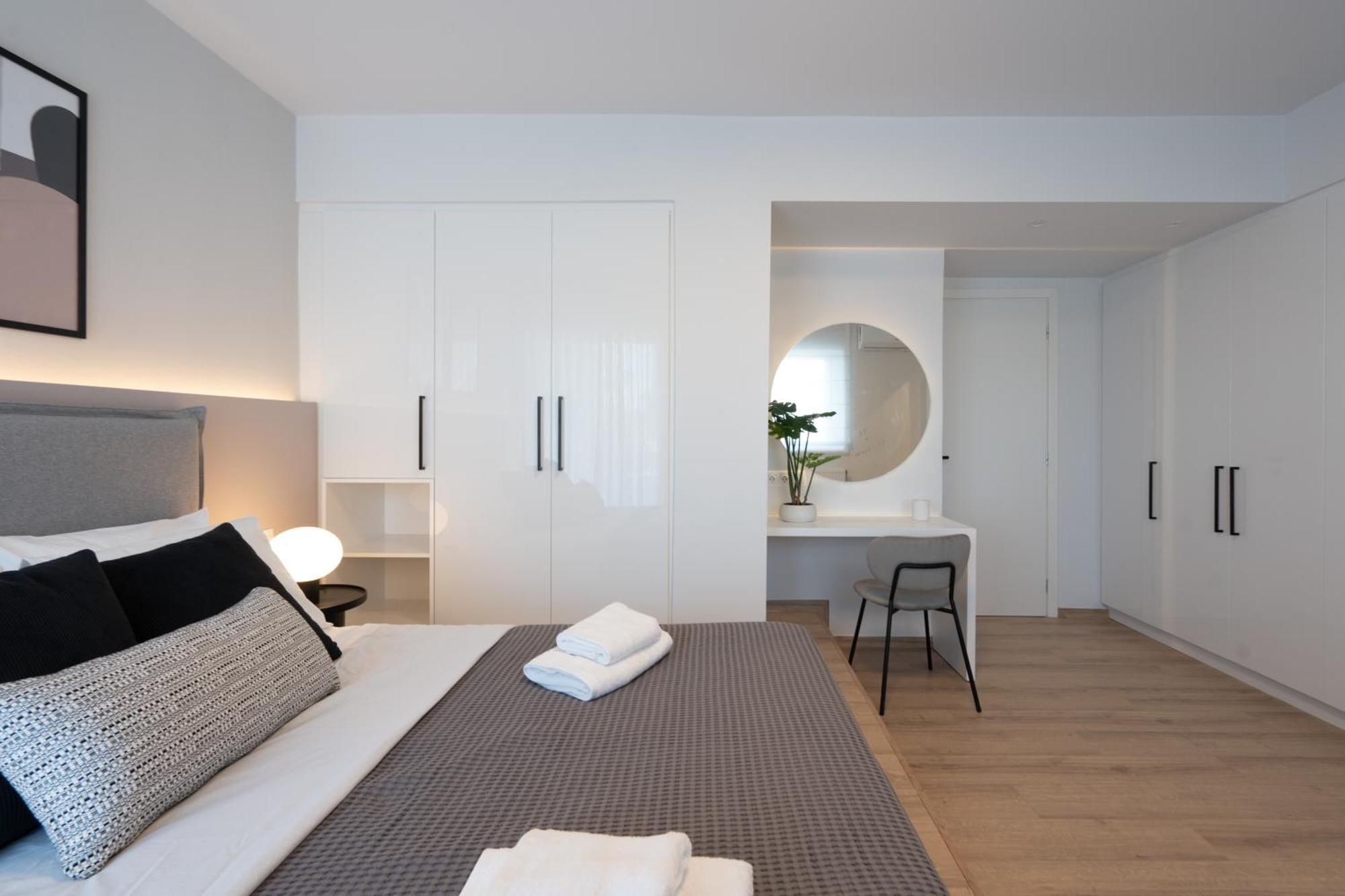 Luxury 4 Bedrooms Apartment Near Flisvos Marina Pireo Esterno foto